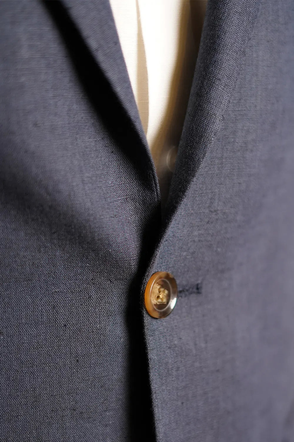 Navy blue 2-piece linen suit